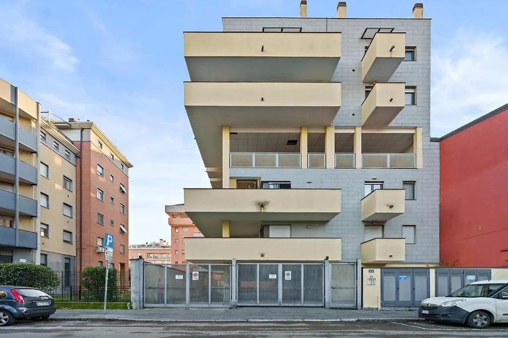 Milano-M1 Rock House Apartment Italy